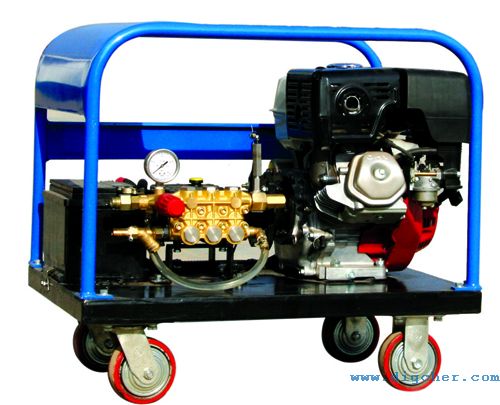 DU240 15GM 高壓清洗機(jī).jpg